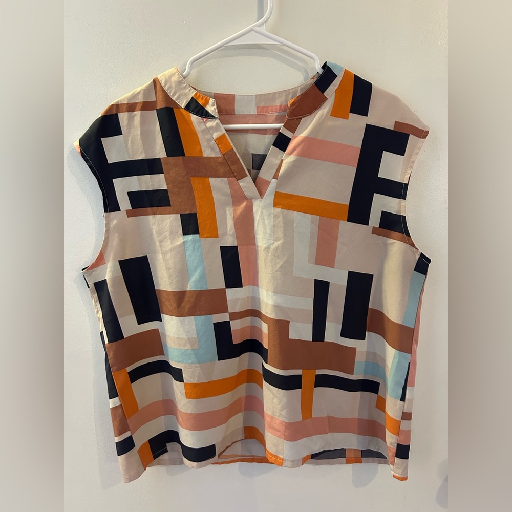 Geometric Patterned Women's Top